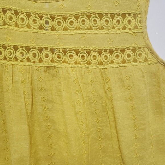 Zac & Rachel 
Woman
Peasant Top  Sleeveless Blouse 
Embroidered  Size 1X - Picture 3 of 6